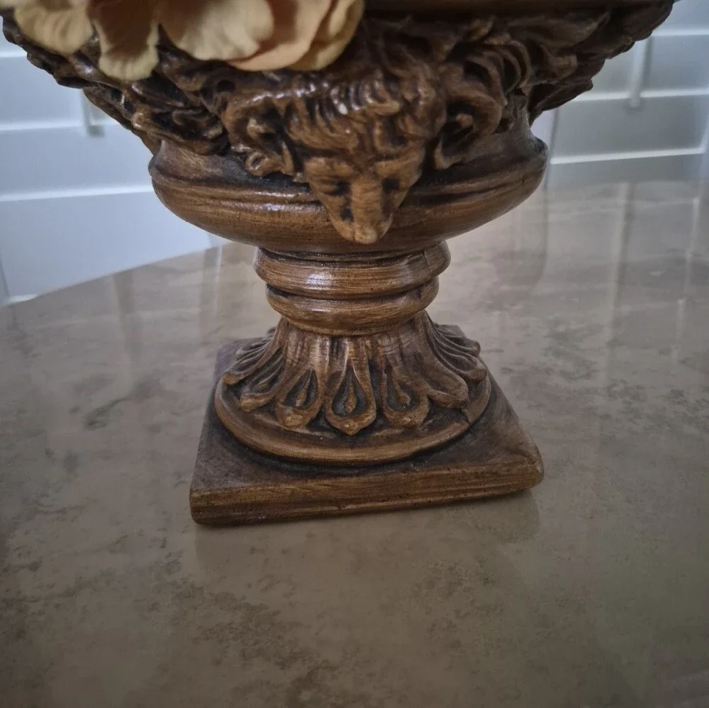 **HP**Neiman Marcus Faux Floral Arrangement in Gold/Bronze/Brown Ornate Vase